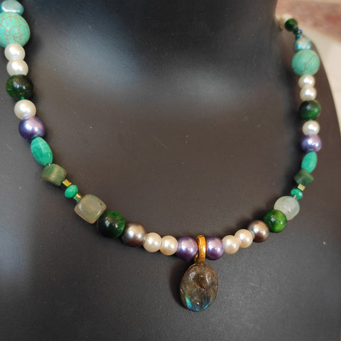 Evie (labradorite drop) 15”+.75”