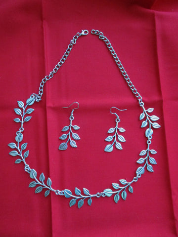 Vines, necklace/earrings set