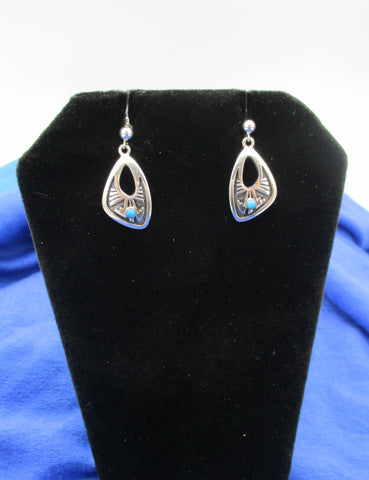 Mid-Century vintage Navajo sterling w/turquoise inlay, 1"